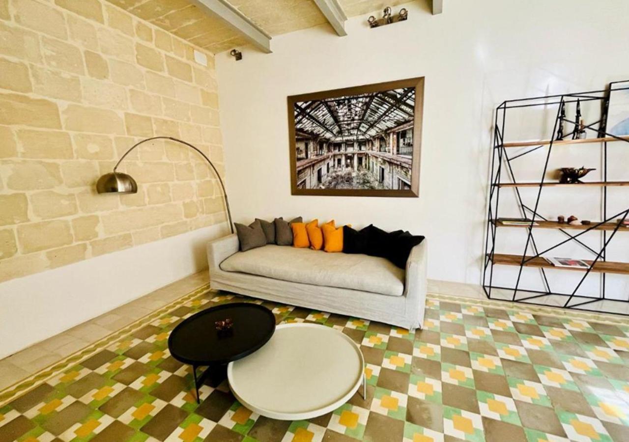 Deluxe One Bedroom Apartment 10 Meters From Valletta Center 외부 사진